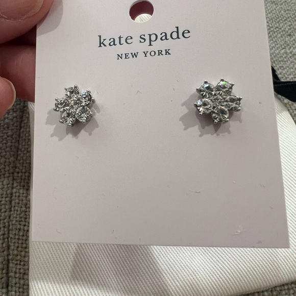 Kate Spade Flower Stud Earrings - NWT - Picture 3 of 7